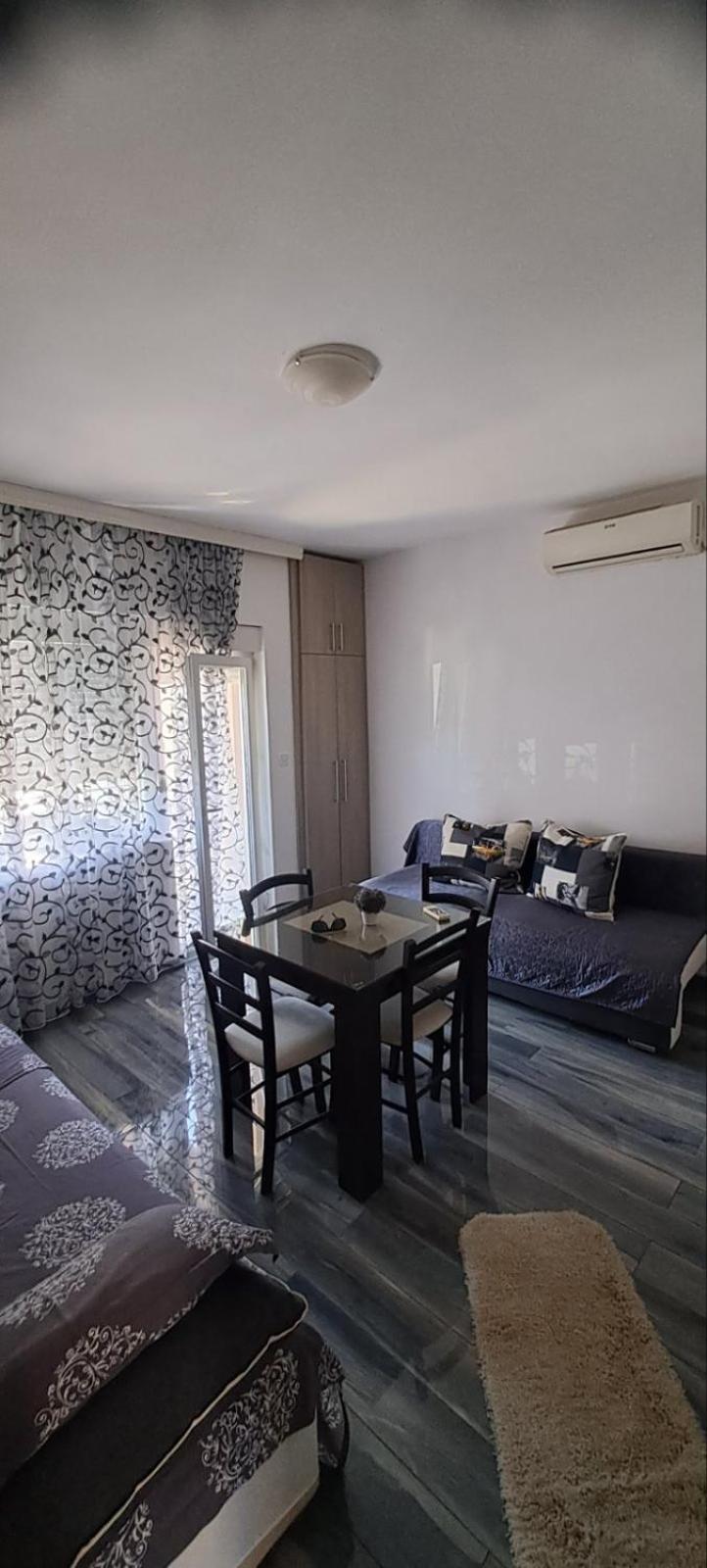 Belane Apartments 蒂瓦特 外观 照片