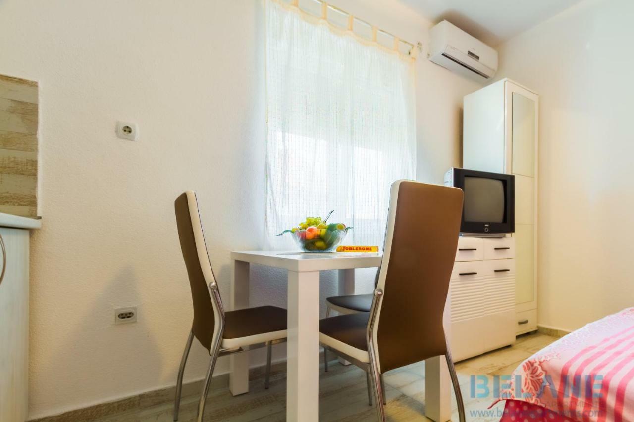 Belane Apartments 蒂瓦特 外观 照片